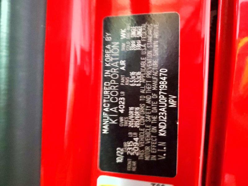 60620206 :رقم المزاد ، KNDJ23AU0P7198470 vin ، 2023 Kia Soul مزاد بيع