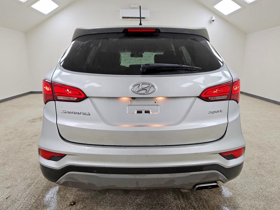 Продажа на аукционе авто 2018 Hyundai Santa Fe Sport, vin: 5XYZT3LB7JG553706, номер лота: 61903176