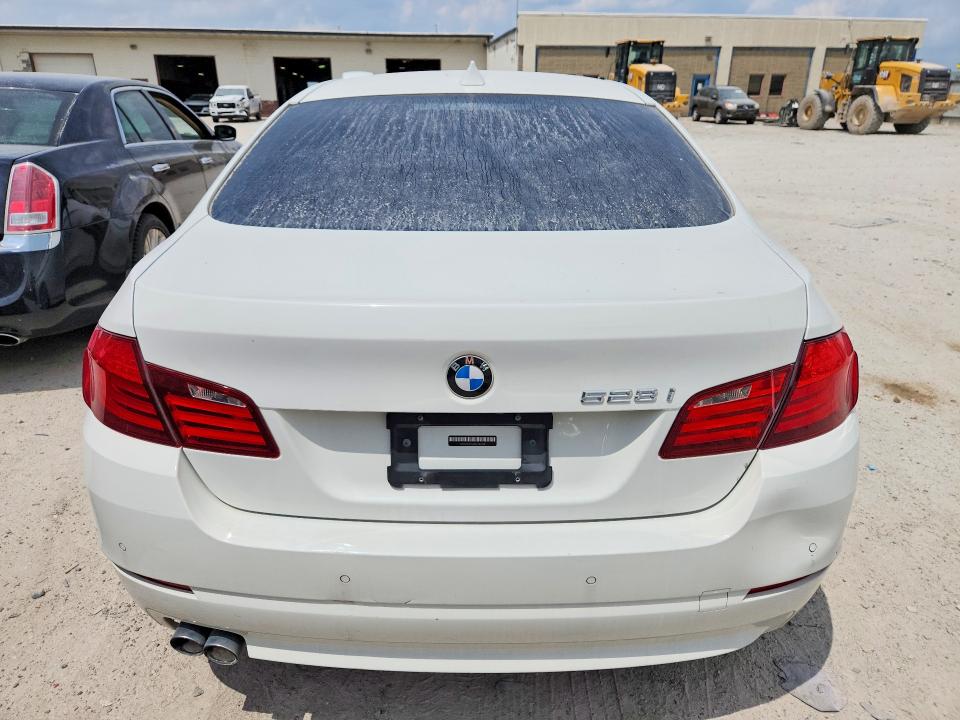 Продаж на аукціоні авто 2011 Bmw 528, vin: WBAFR1C56BC743726, номер лоту: 60195926