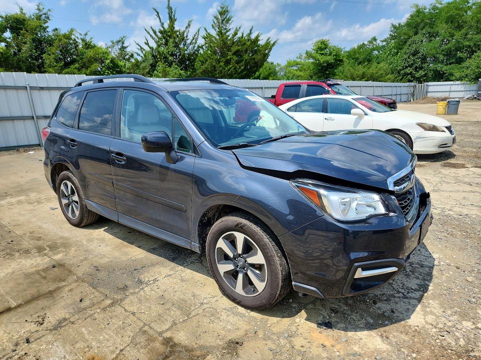 Продажа на аукционе авто 2018 Subaru Forester, vin: JF2SJADC6JH613602, номер лота: 61856986