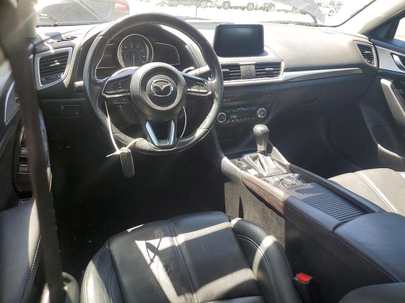 61714826 :رقم المزاد ، 3MZBN1V71HM121938 vin ، 2017 Mazda 3 مزاد بيع