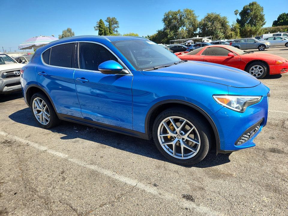 Продаж на аукціоні авто 2019 Alfa Romeo Stelvio, vin: ZASPAJAN7K7C50557, номер лоту: 61880166