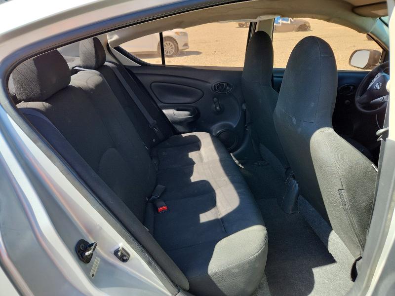 59710956 :رقم المزاد ، 3N1CN7AP3FL900490 vin ، 2015 Nissan Versa مزاد بيع