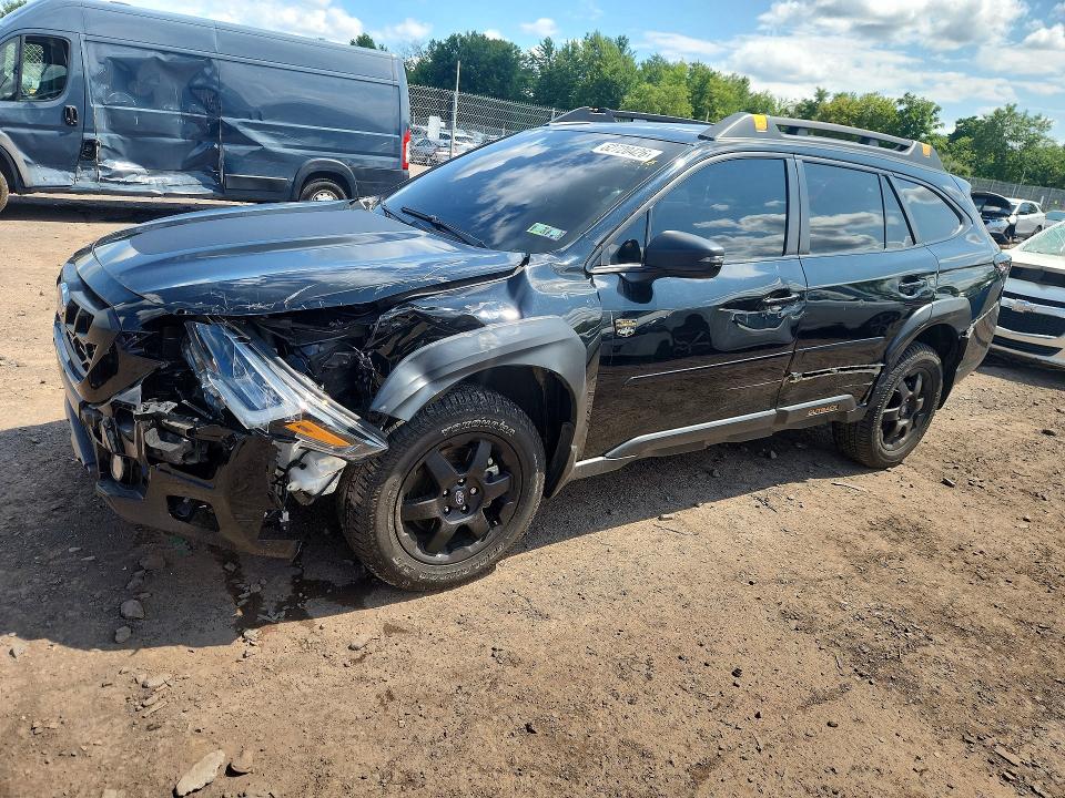 62720426 :رقم المزاد ، 4S4BTGUD7R3299838 vin ، 2024 Subaru Outback مزاد بيع