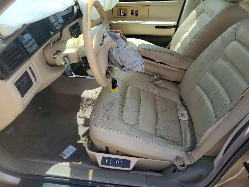 60006176 :رقم المزاد ، 1G6KD52Y4TU250242 vin ، 1996 Cadillac Deville مزاد بيع