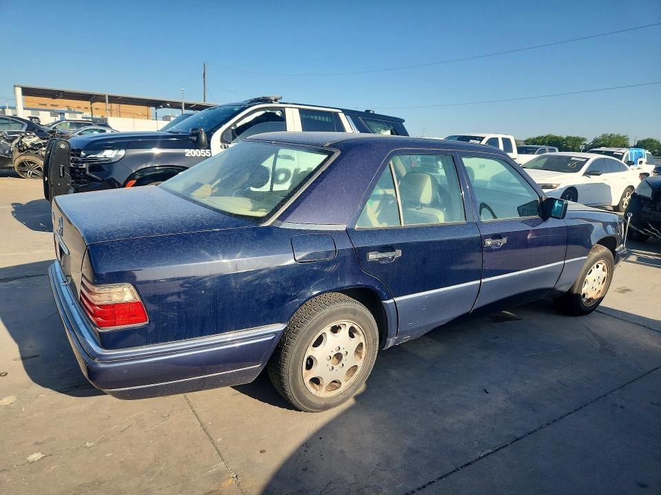 Продаж на аукціоні авто 1994 Mercedes-benz E, vin: WDBEA32E1RC133440, номер лоту: 60183576