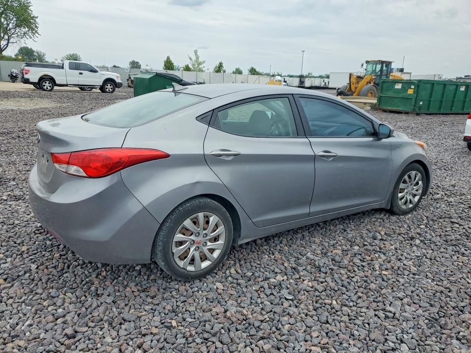 2013 Hyundai Elantra მანქანა იყიდება აუქციონზე, vin: KMHDH4AE7DU495030, აუქციონის ნომერი: 63408076