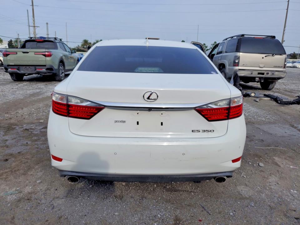62341506 :رقم المزاد ، JTHBK1GG1F2183285 vin ، 2015 Lexus Es مزاد بيع