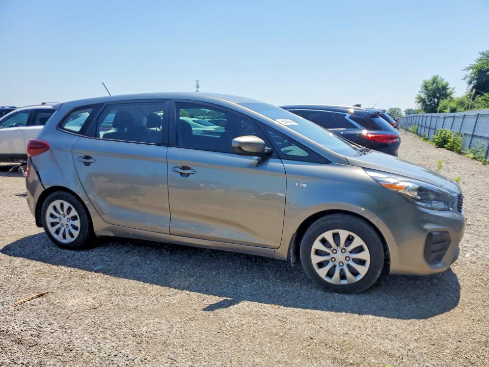 2017 Kia Rondo მანქანა იყიდება აუქციონზე, vin: KNAHT8A33H7190958, აუქციონის ნომერი: 60385356
