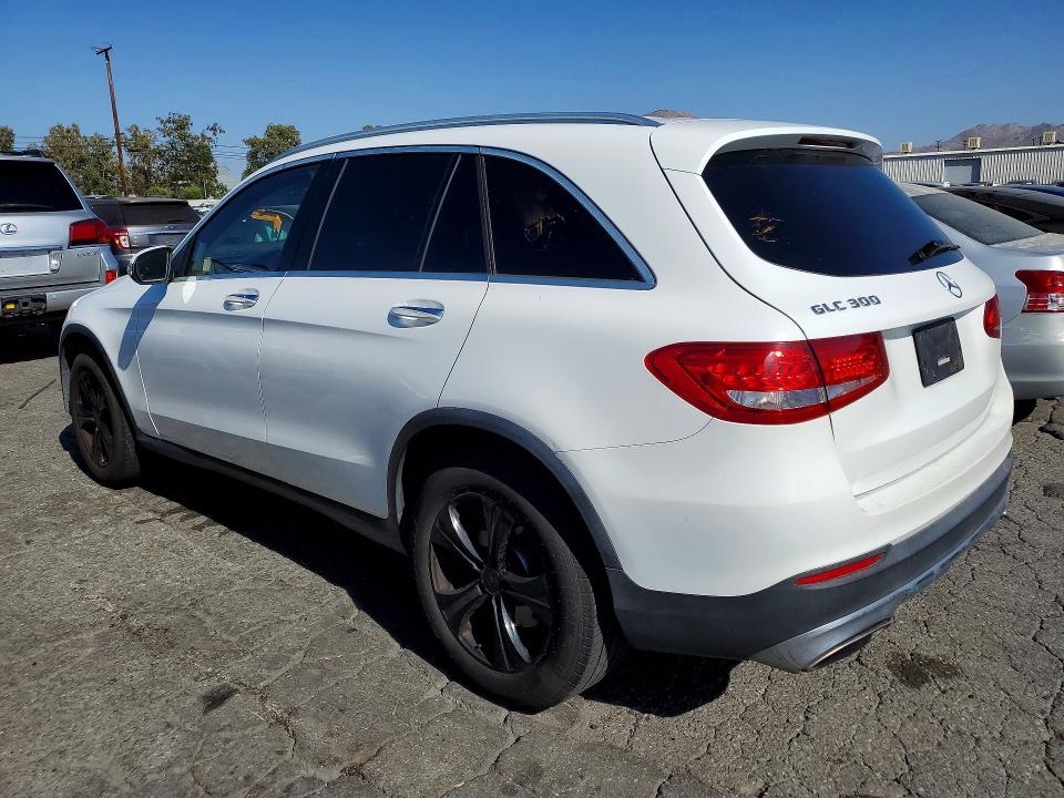 62358886 :رقم المزاد ، WDC0G4JB6GF016532 vin ، 2016 Mercedes-benz Glc مزاد بيع