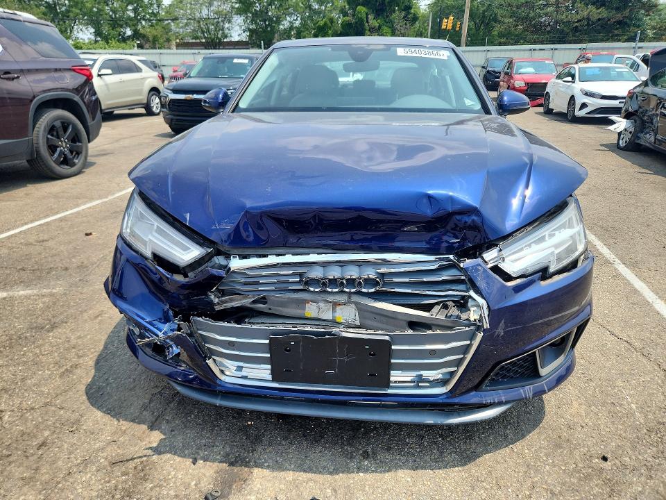Продаж на аукціоні авто 2019 Audi A4, vin: WAUENAF49KN005854, номер лоту: 59403866