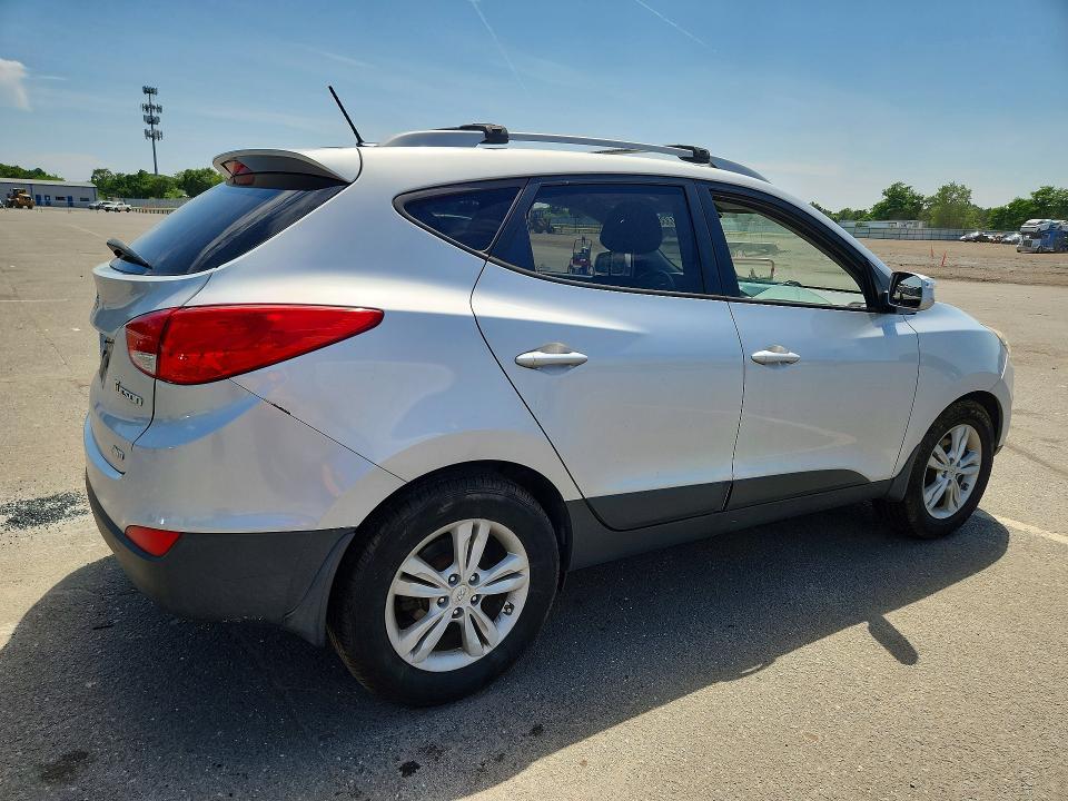 2012 Hyundai Tucson მანქანა იყიდება აუქციონზე, vin: KM8JUCAC8CU395878, აუქციონის ნომერი: 61335766