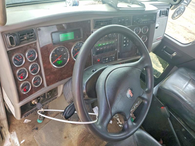 61304266 :رقم المزاد ، 2NKHHN6X7DM340279 vin ، 2013 Kenworth Construction مزاد بيع