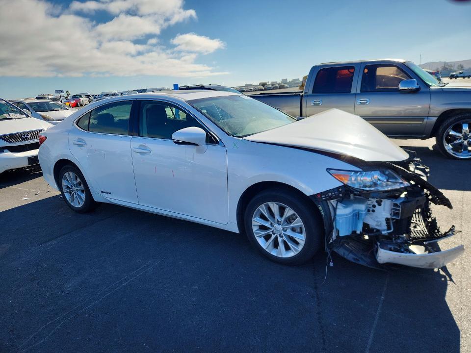 62053516 :رقم المزاد ، JTHBW1GG8F2082684 vin ، 2015 Lexus Es مزاد بيع