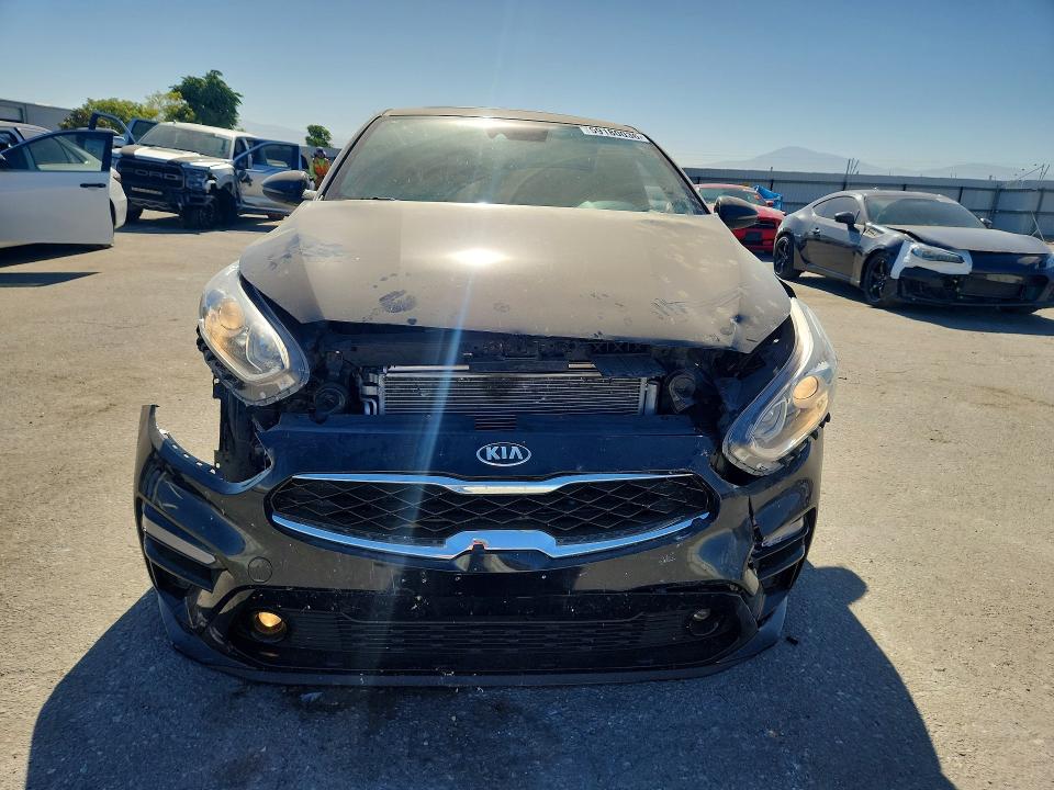 59180036 :رقم المزاد ، 3KPF34AD9ME350265 vin ، 2021 Kia Forte مزاد بيع