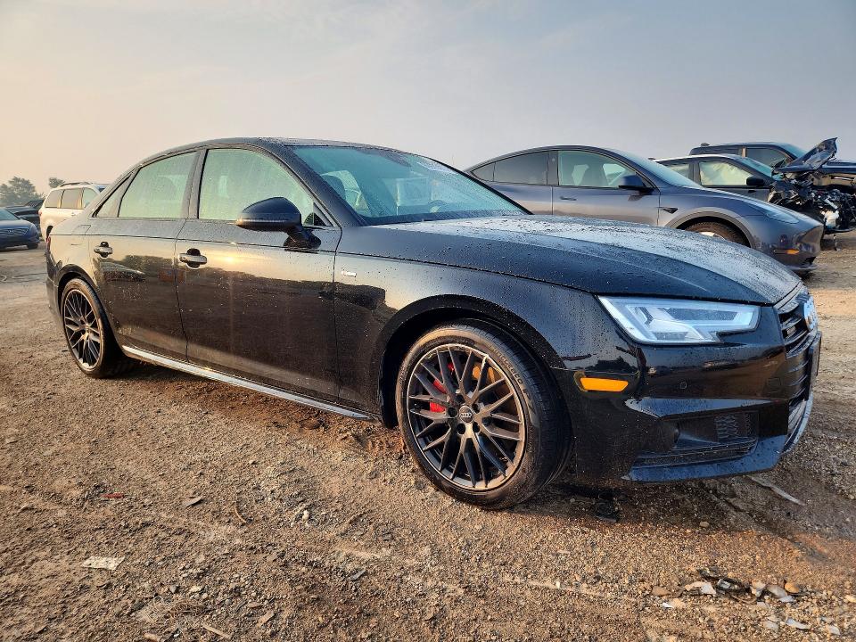 Продажа на аукционе авто 2018 Audi A4, vin: WAUFNAF47JA107857, номер лота: 60975476