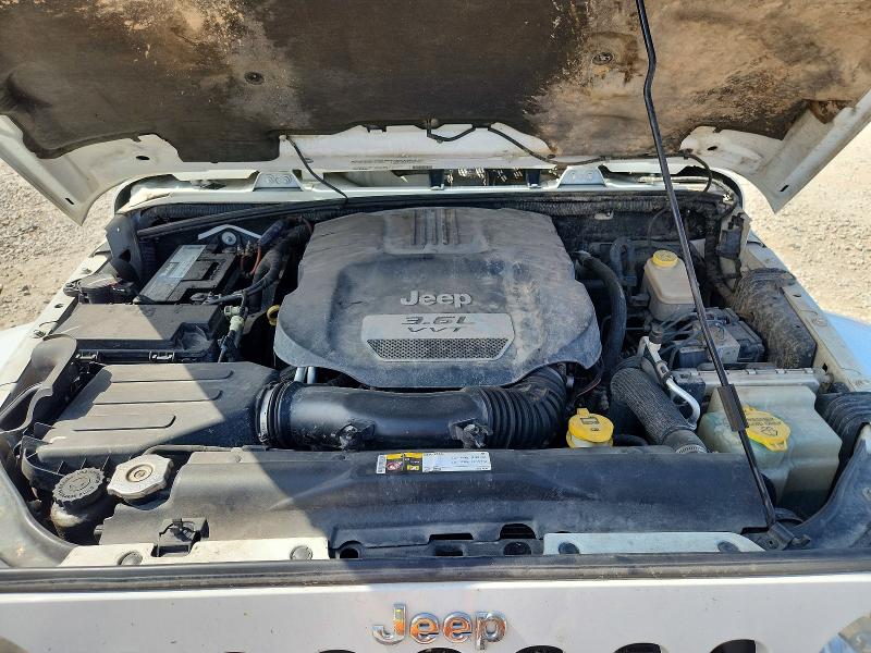 61045736 :رقم المزاد ، 1C4BJWEG2CL180910 vin ، 2012 Jeep Wrangler Unlimited مزاد بيع