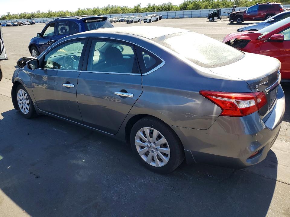 Продаж на аукціоні авто 2018 Nissan Sentra, vin: 3N1AB7AP0JY208196, номер лоту: 61439526