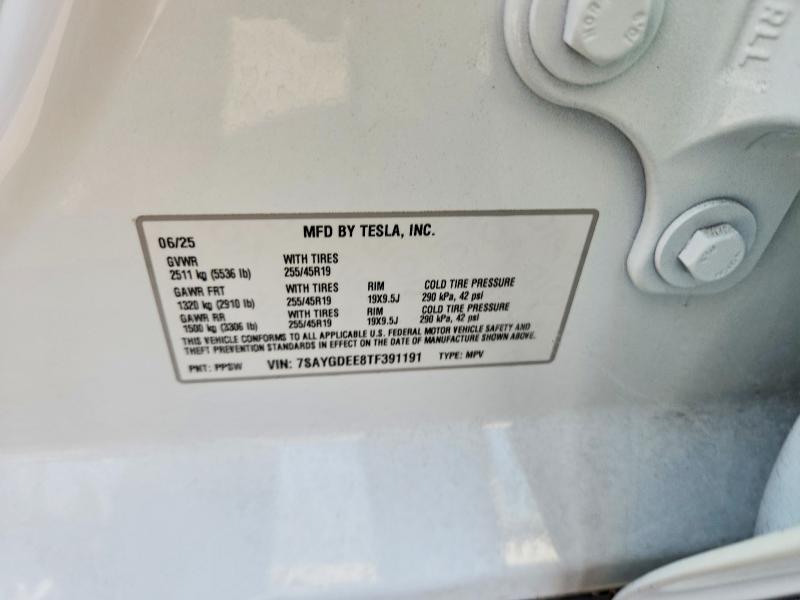 62797266 :رقم المزاد ، 7SAYGDEE8TF391191 vin ، 2026 Tesla Model Y مزاد بيع