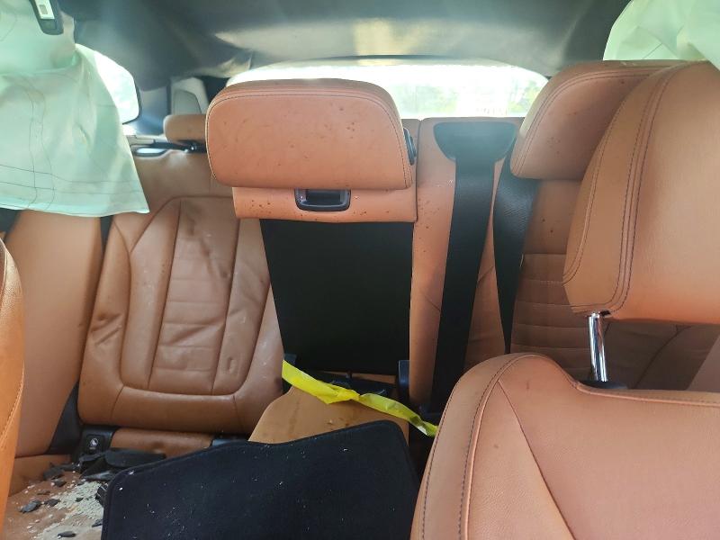 60071096 :رقم المزاد ، 5UXTR9C50JLC82558 vin ، 2018 Bmw X3 مزاد بيع