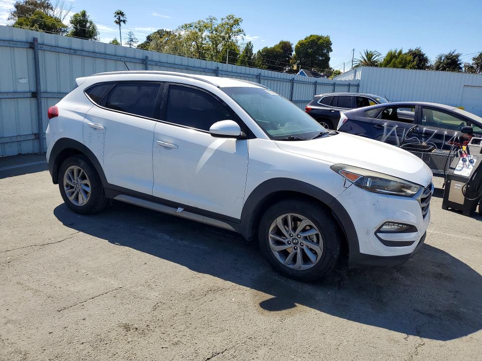 Продажа на аукционе авто 2017 Hyundai Tucson, vin: KM8J33A47HU283916, номер лота: 60526976