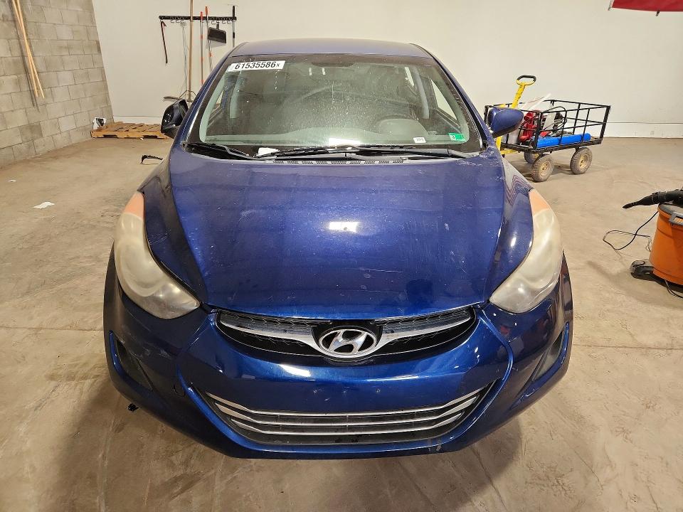 61535586 :رقم المزاد ، KMHDH4AE9DU565014 vin ، 2013 Hyundai Elantra مزاد بيع
