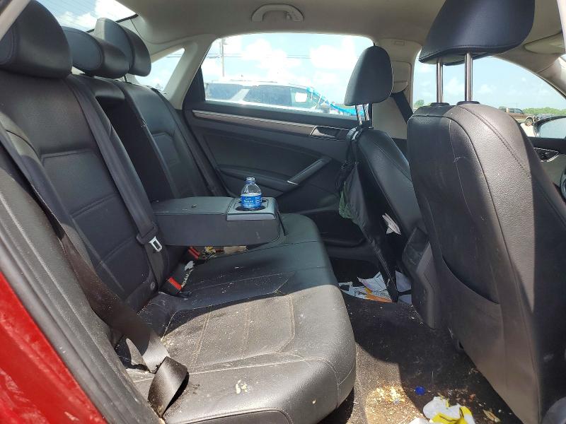 Продажа на аукционе авто 2018 Volkswagen Passat, vin: 1VWAA7A37JC035800, номер лота: 58881096