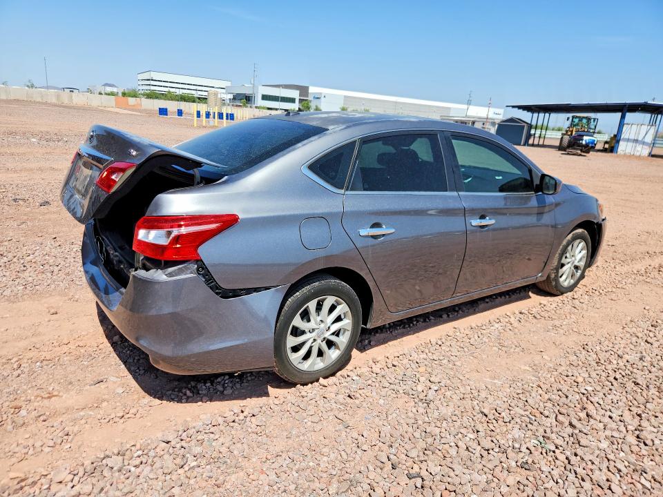 Продаж на аукціоні авто 2017 Nissan Sentra, vin: 3N1AB7AP8HY250836, номер лоту: 61431586