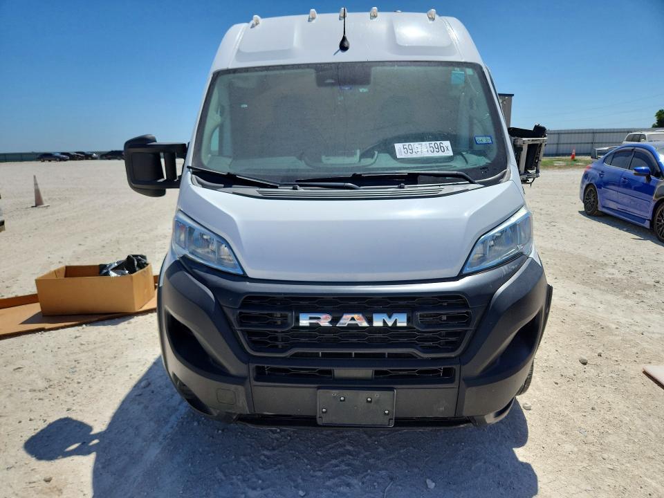 59971596 :رقم المزاد ، 3C6LRVDG3PE558425 vin ، 2023 Ram Promaster 2500 مزاد بيع