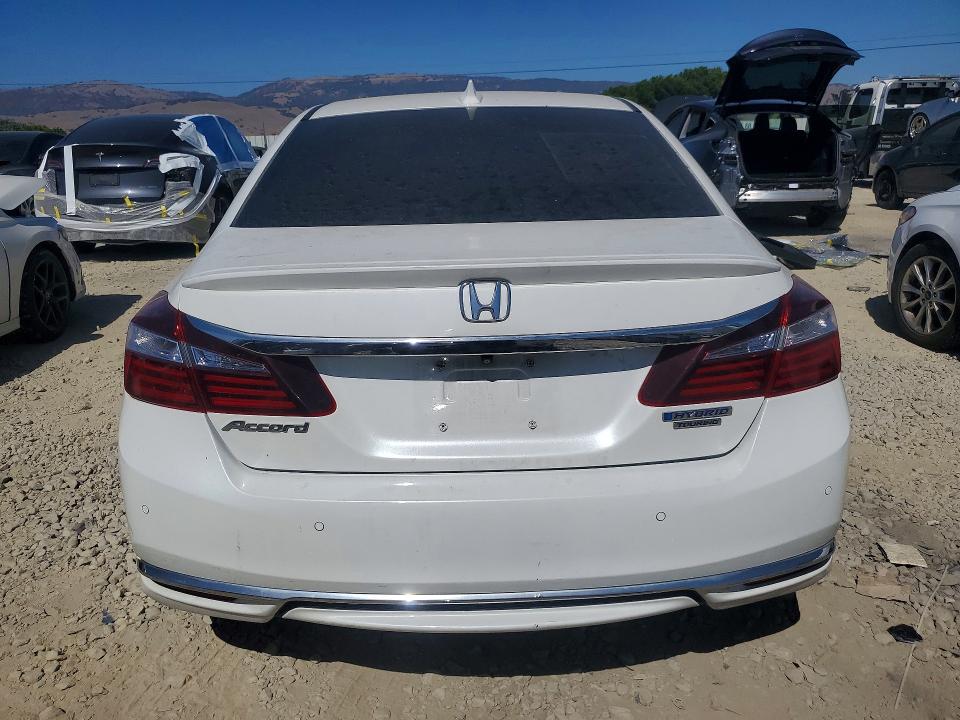 Продаж на аукціоні авто 2017 Honda Accord, vin: JHMCR6F72HC009043, номер лоту: 60989686