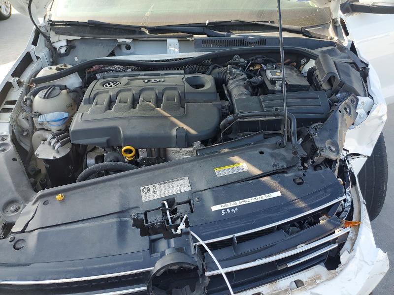 Продажа на аукционе авто 2015 Volkswagen Jetta, vin: 3VWLA7AJ1FM412828, номер лота: 63037816