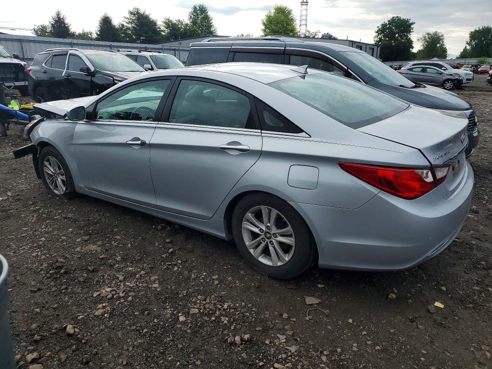 59981926 :رقم المزاد ، 5NPEB4AC9DH785854 vin ، 2013 Hyundai Sonata مزاد بيع