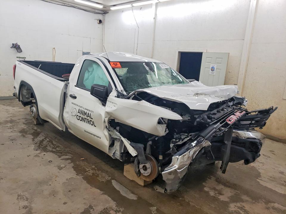 60126126 :رقم المزاد ، 3GTNUAEKXPG358934 vin ، 2023 Gmc Sierra مزاد بيع