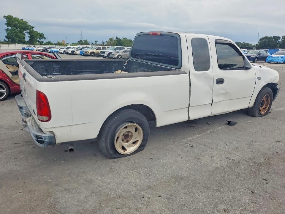 62749556 :رقم المزاد ، 2FTRX17244CA03398 vin ، 2004 Ford F-150 Heritage مزاد بيع
