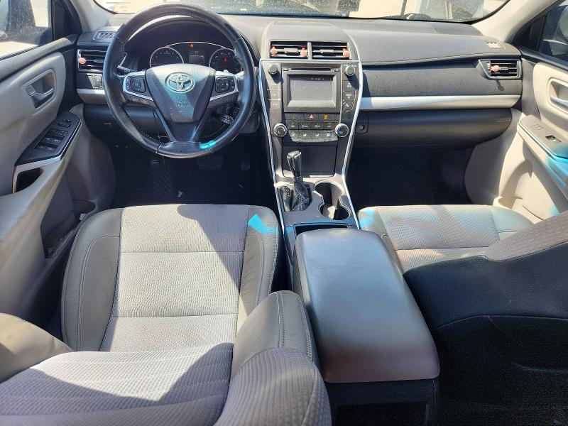 60280846 :رقم المزاد ، 4T1BF1FK3GU217319 vin ، 2016 Toyota Camry مزاد بيع