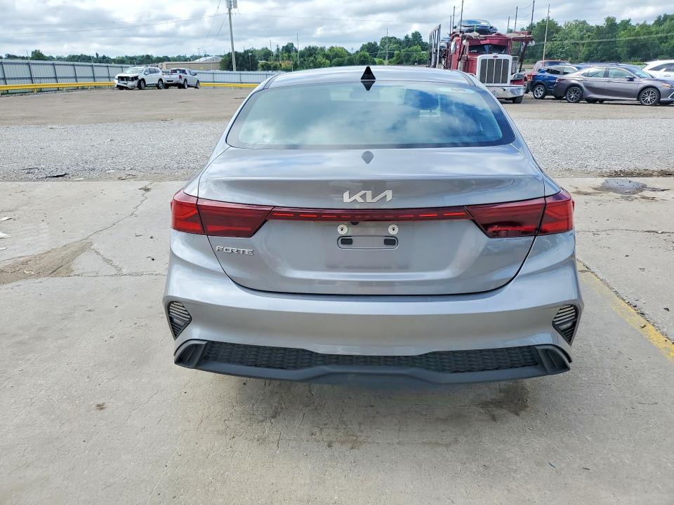 60565816 :رقم المزاد ، 3KPF24AD3RE752342 vin ، 2024 Kia Forte مزاد بيع