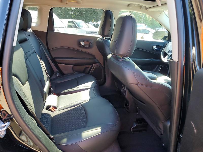 60503396 :رقم المزاد ، 3C4NJDBB2KT600758 vin ، 2019 Jeep Compass مزاد بيع