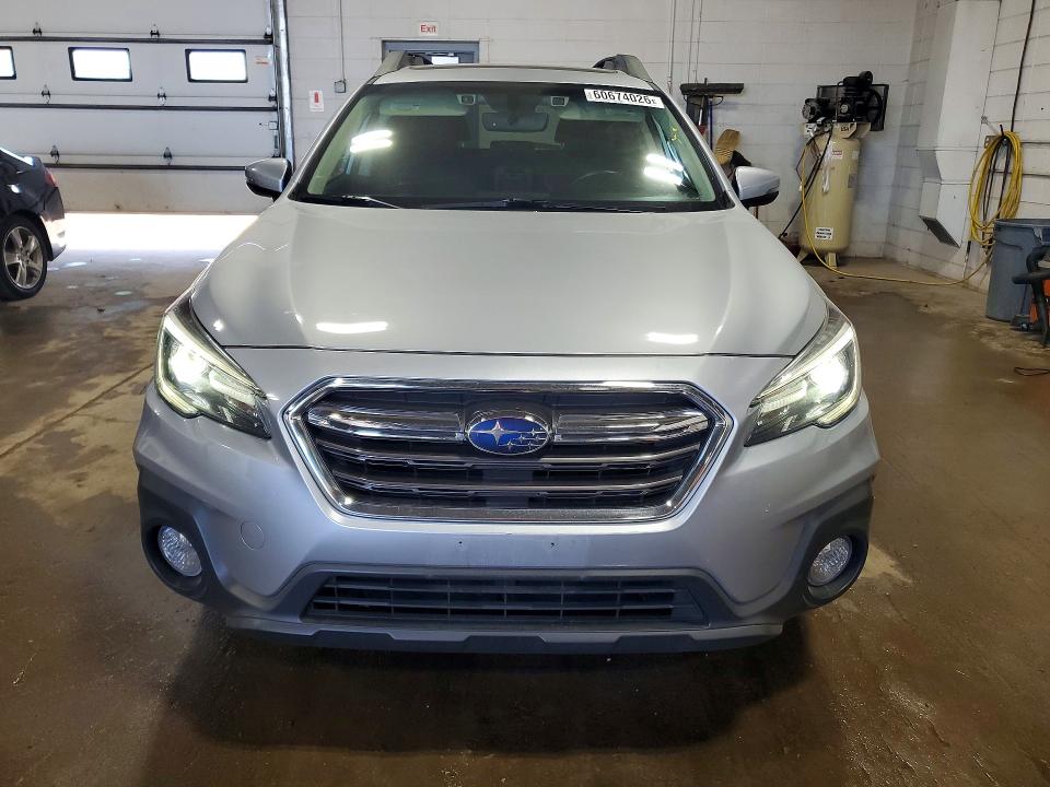 2018 Subaru Outback მანქანა იყიდება აუქციონზე, vin: 4S4BSENC4J3394732, აუქციონის ნომერი: 60674026