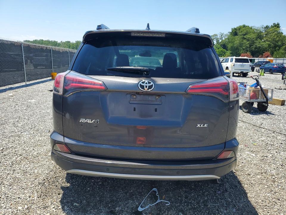Продажа на аукционе авто 2018 Toyota Rav4, vin: JTMWFREVXJJ168192, номер лота: 60807936