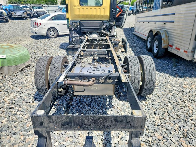 60250656 :رقم المزاد ، JALE5W164R7305405 vin ، 2024 Isuzu Nrr مزاد بيع