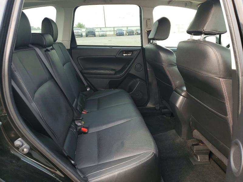 61852136 :رقم المزاد ، JF2SJARC6JH501360 vin ، 2018 Subaru Forester مزاد بيع