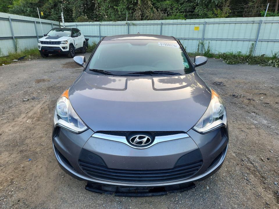 61959976 :رقم المزاد ، KMHTC6AD2GU263940 vin ، 2016 Hyundai Veloster مزاد بيع