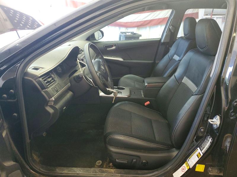 60441896 :رقم المزاد ، 4T1BF1FK6CU098742 vin ، 2012 Toyota Camry مزاد بيع
