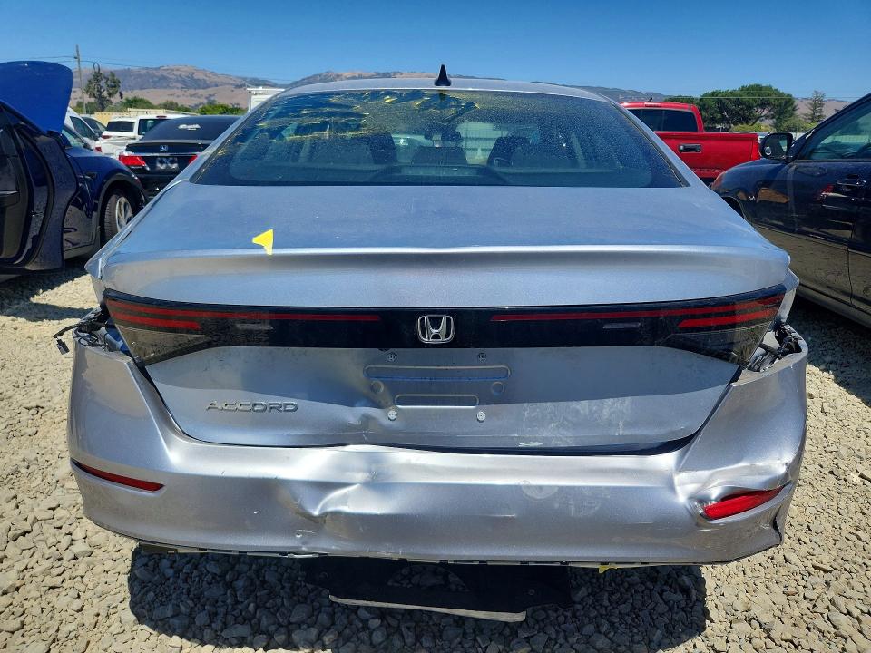 2025 Honda Accord მანქანა იყიდება აუქციონზე, vin: 1HGCY1F4XSA032006, აუქციონის ნომერი: 61321986