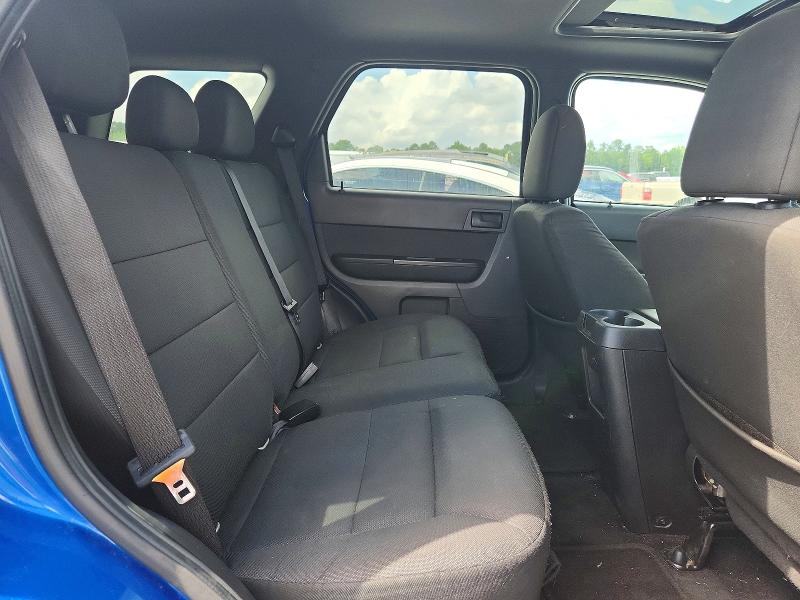 2011 Ford Escape მანქანა იყიდება აუქციონზე, vin: 1FMCU9D70BKA08602, აუქციონის ნომერი: 61039096