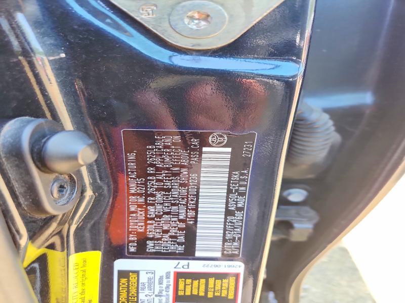 62056586 :رقم المزاد ، 4T1BF1FK2FU031236 vin ، 2015 Toyota Camry مزاد بيع
