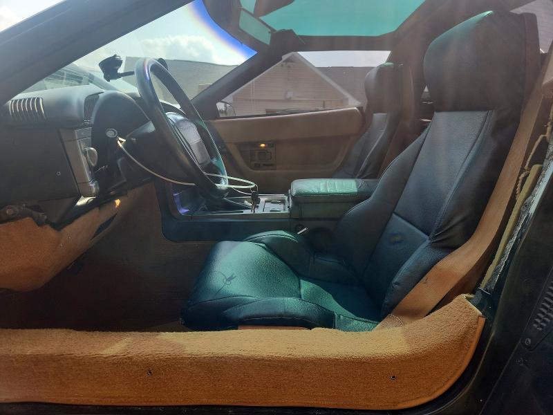 Продажа на аукционе авто 1990 Chevrolet Corvette, vin: 1G1YY2387L5102890, номер лота: 61543676