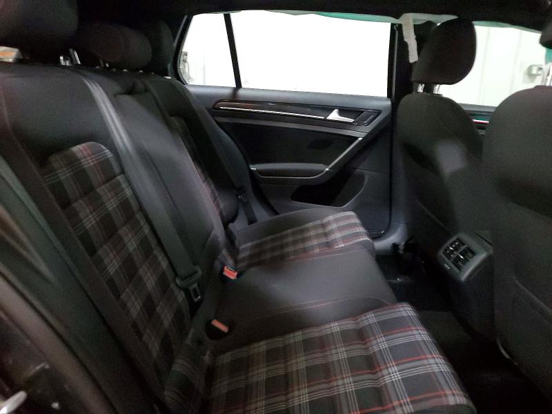 59701976 :رقم المزاد ، 3VW4T7AU5HM057755 vin ، 2017 Volkswagen Gti مزاد بيع