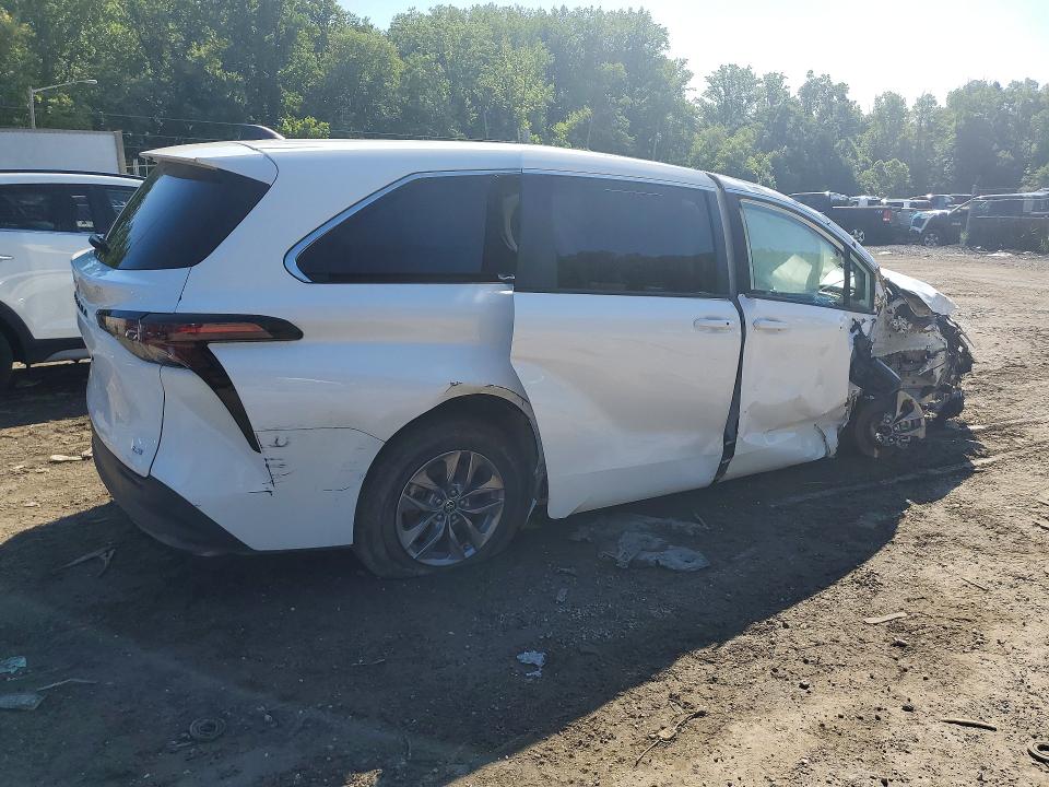 Продажа на аукционе авто 2025 Toyota Sienna, vin: 5TDKRKEC9SS225188, номер лота: 61859226