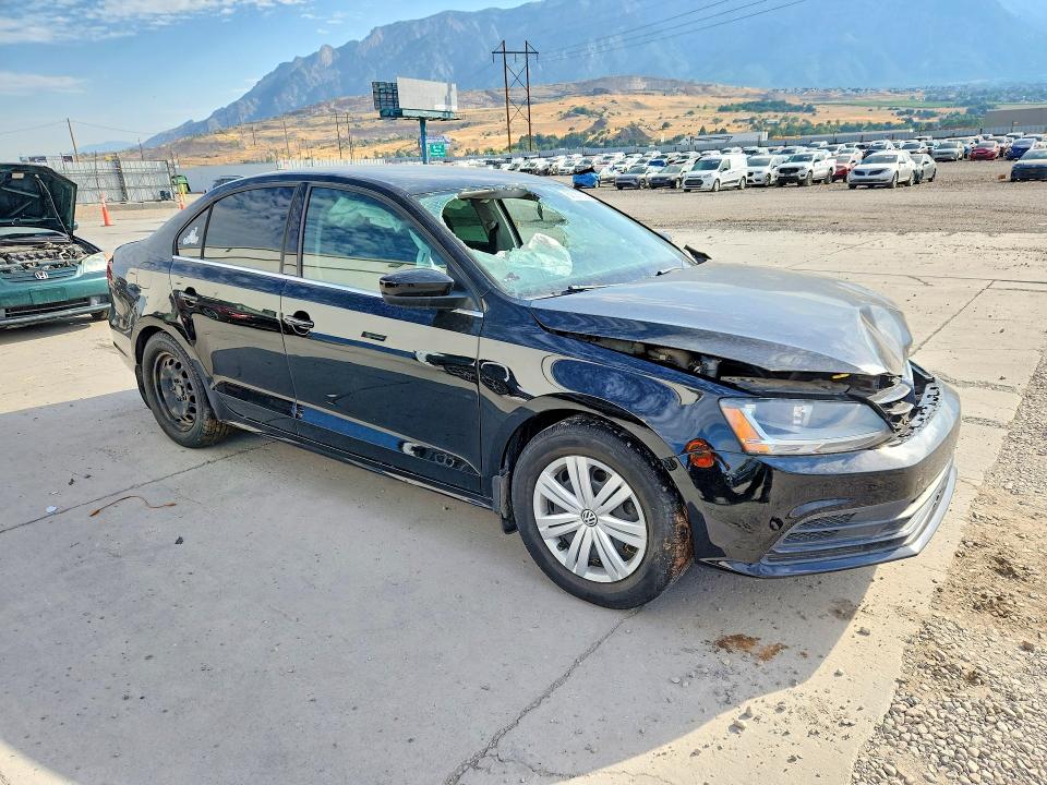 2017 Volkswagen Jetta მანქანა იყიდება აუქციონზე, vin: 3VW167AJ2HM342669, აუქციონის ნომერი: 62357856
